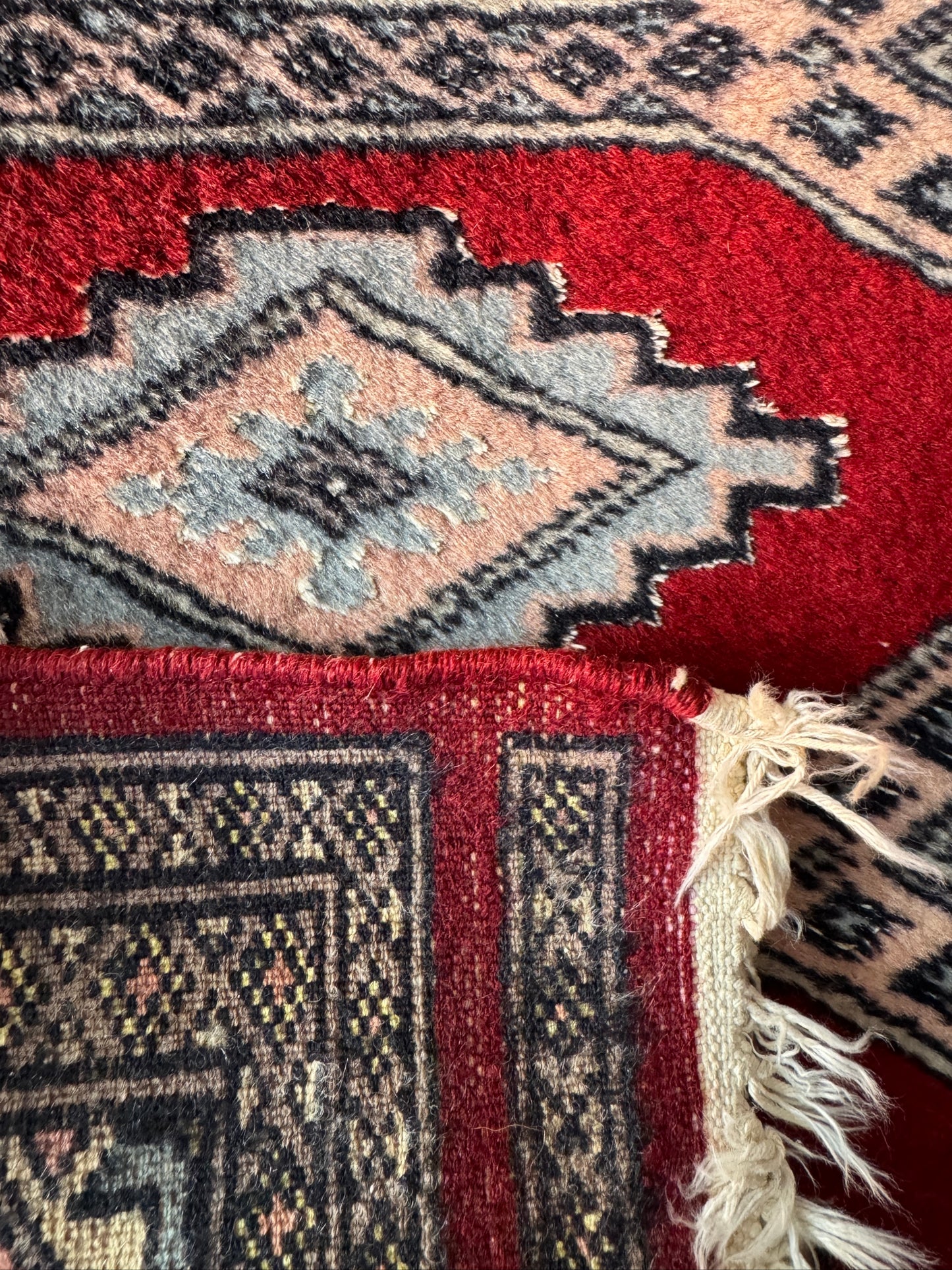 Handmade Lahore Rug 2.2 x 1.6 ft