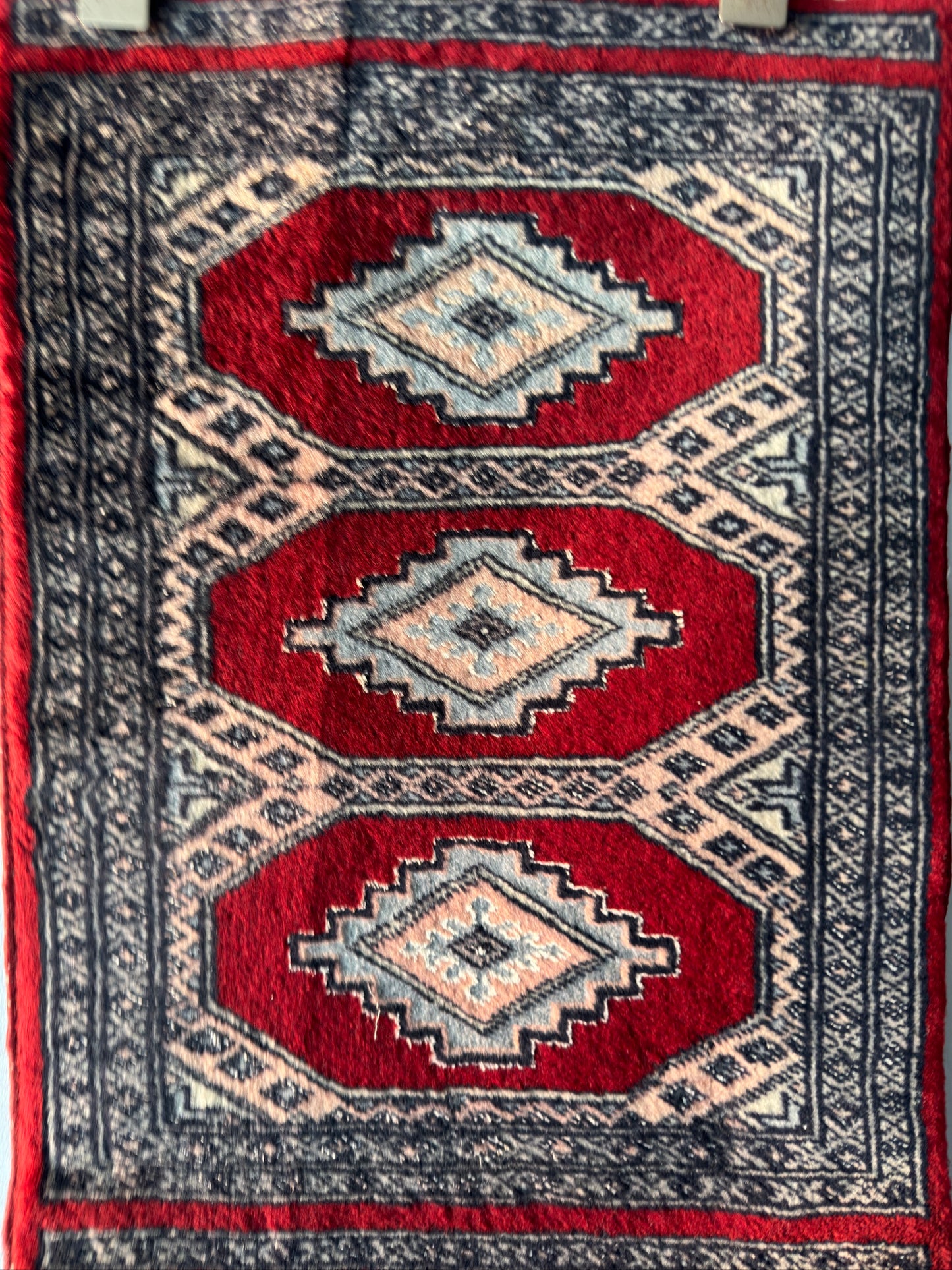 Handmade Lahore Rug 2.2 x 1.6 ft