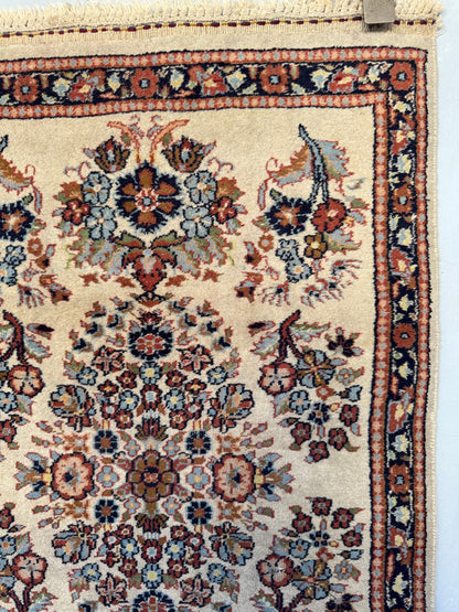 Handmade Persian Lilihan 101 x 63 cm | 3.31 x 2.07 ft