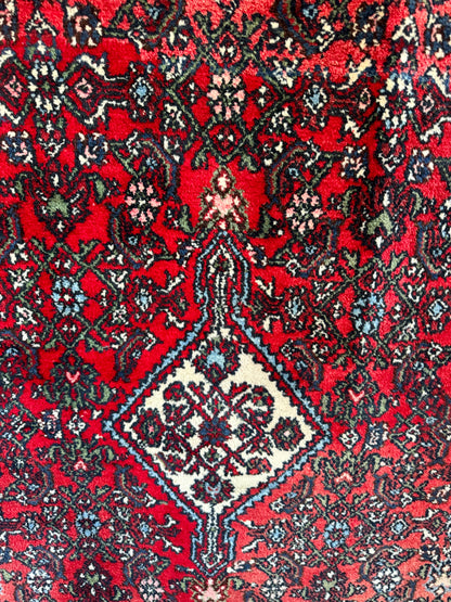 Handmade Persian Hosseinabad 295 x 197 cm | 9.68 x 6.46 ft