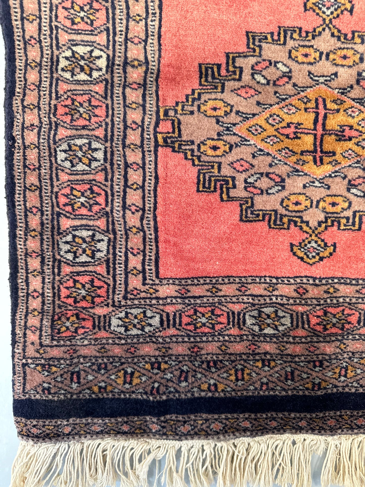 Handmade Mini Lahore Rug 62 x 62 cm | 2 x 2 ft