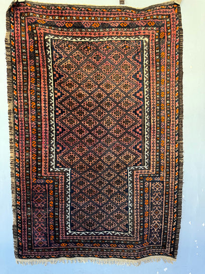 Handmade Zabol Rug 135 x 93 cm | 4.43 x 3 ft