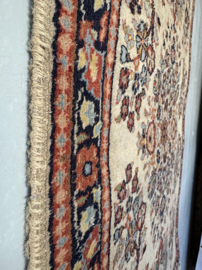 Handmade Persian Lilihan 101 x 63 cm | 3.31 x 2.07 ft