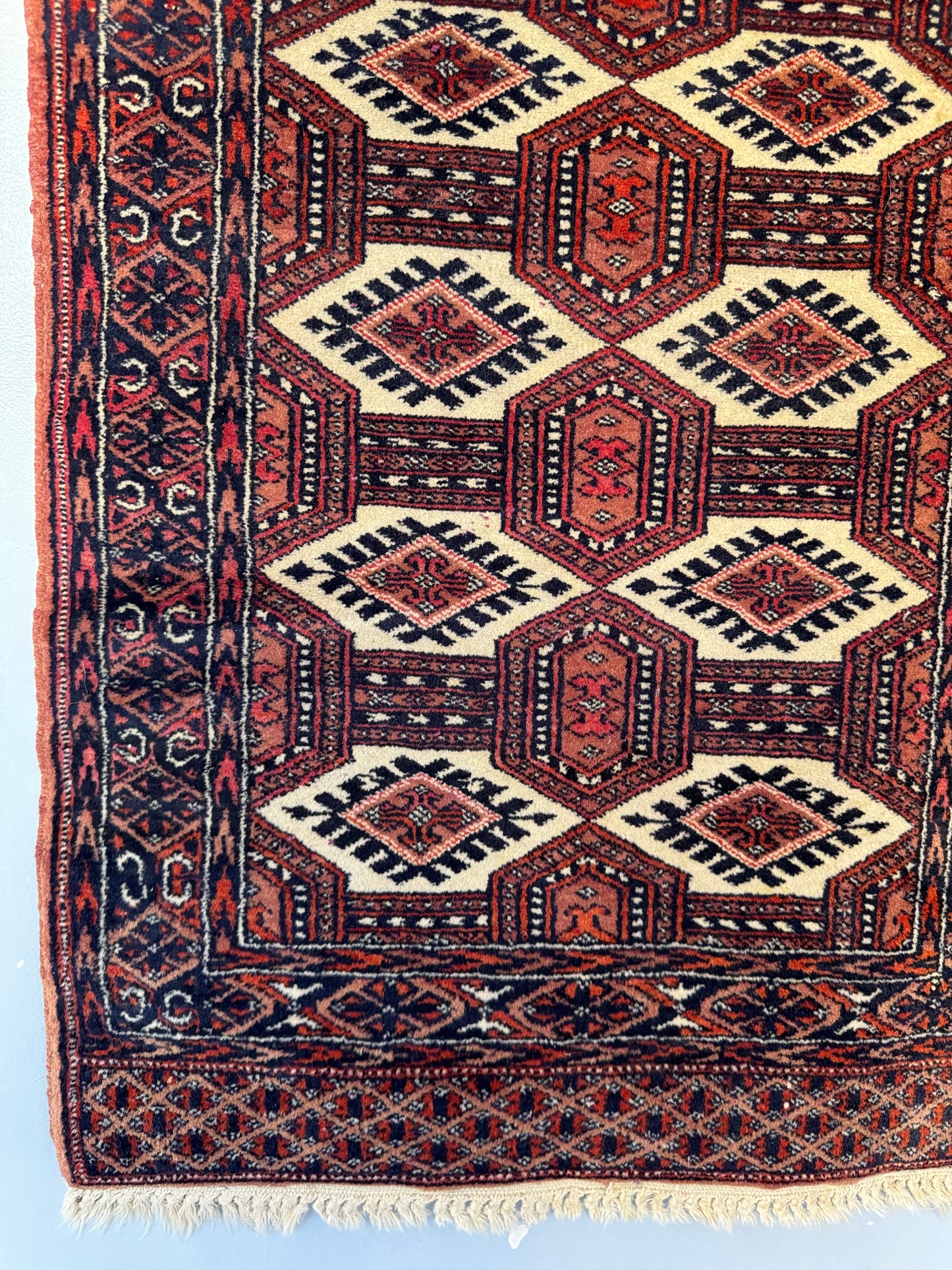 Handmade Jaldar Rug 103 x 62 cm | 3.38 x 2.03 ft