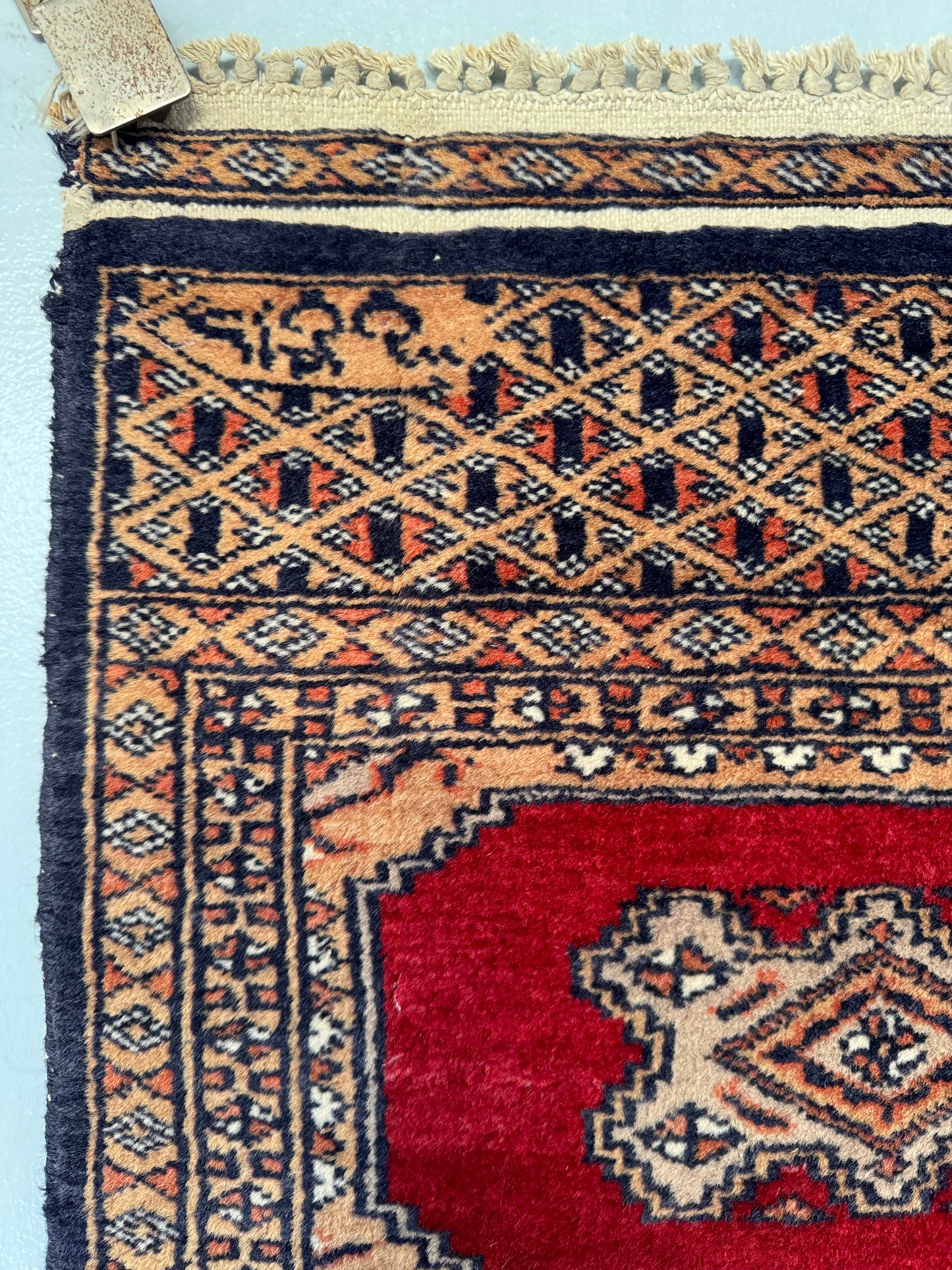 Handmade Mini Lahore Rug 73 x 49 cm | 2.4 x 1.61 ft