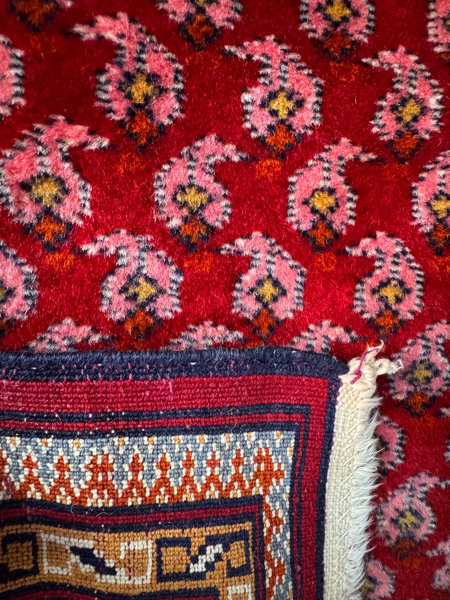 Handmade Lahore Rug 6.2 x 4 ft