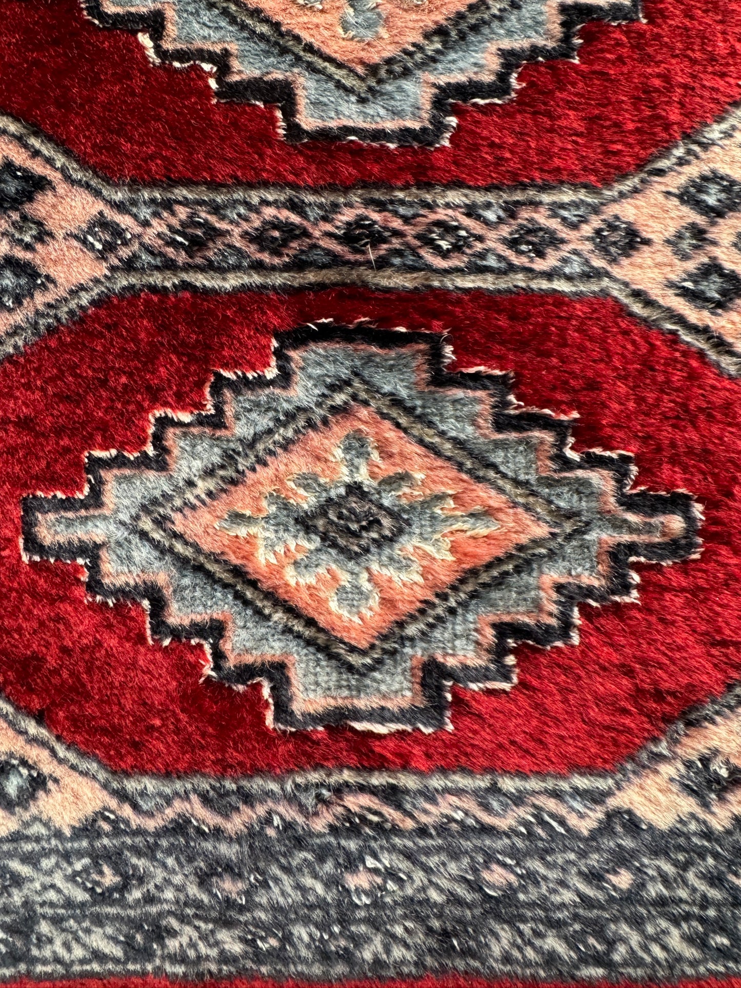 Handmade Lahore Rug 2.2 x 1.6 ft