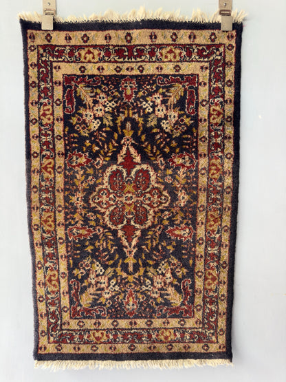 Handmade Lahore Rug 3.3 x 2 ft