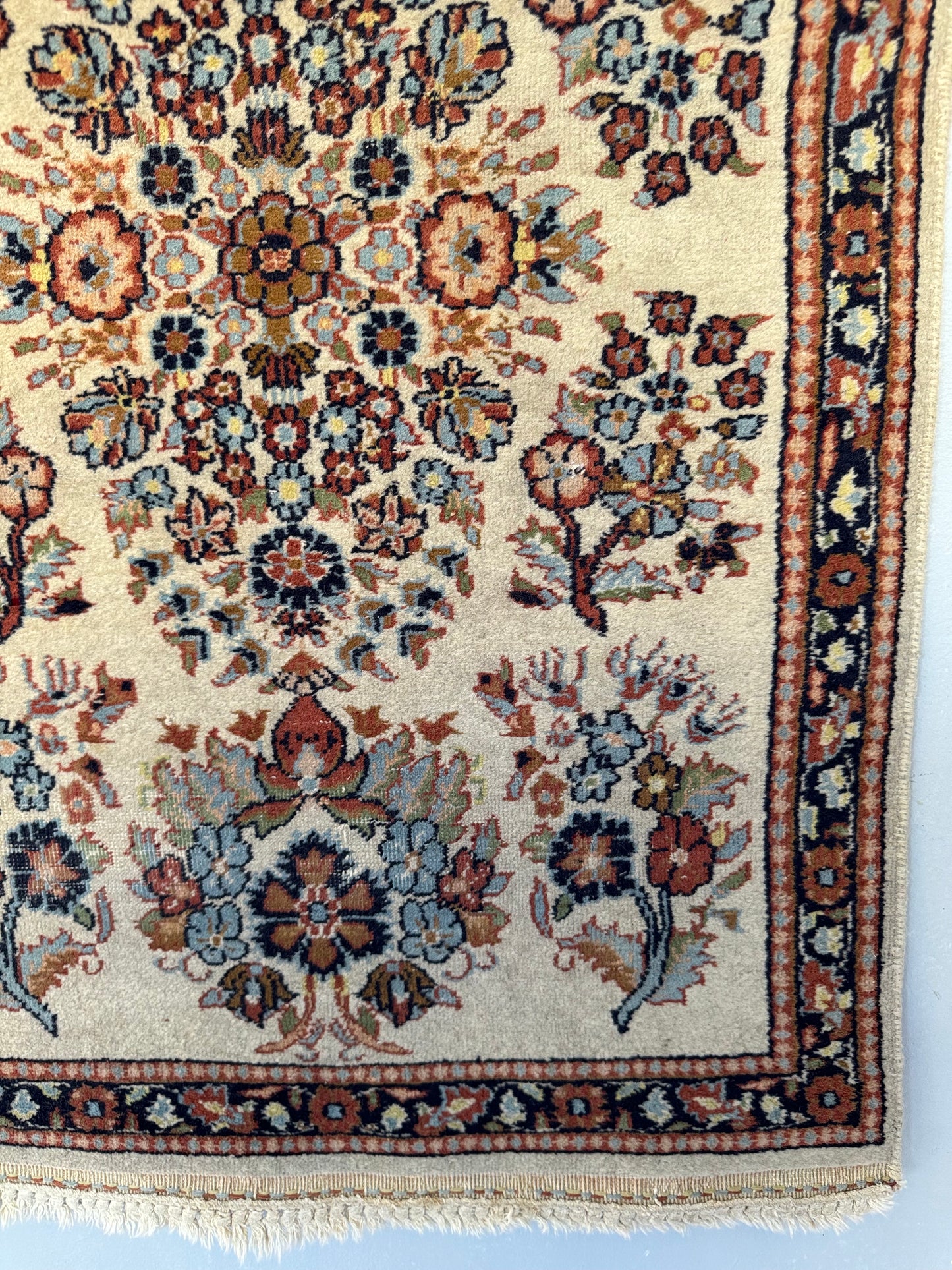 Handmade Persian Lilihan 101 x 63 cm | 3.31 x 2.07 ft