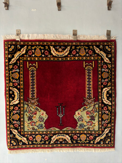 Handmade Lahore Rug 3.3 x 3.3 ft