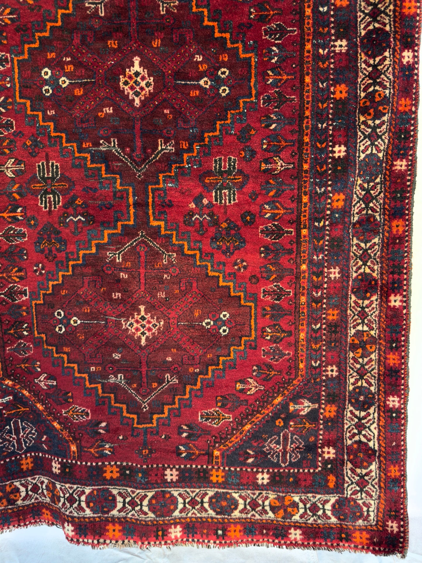 Handmade Persian Shiraz 6.6 x 5 ft