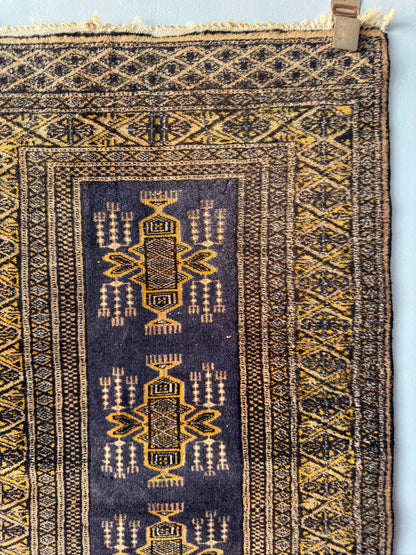 Handmade Lahore Rug | 3.2 x 2 ft