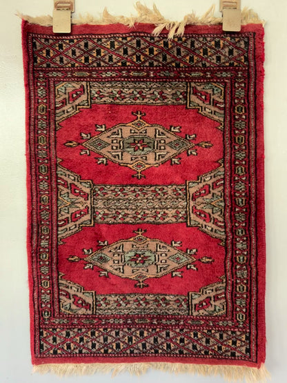 Handmade Mini Lahore 63 x 44 cm | 2.07 x 1.44 ft