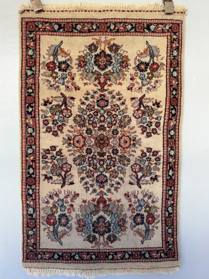 Handmade Persian Lilihan 101 x 63 cm | 3.31 x 2.07 ft